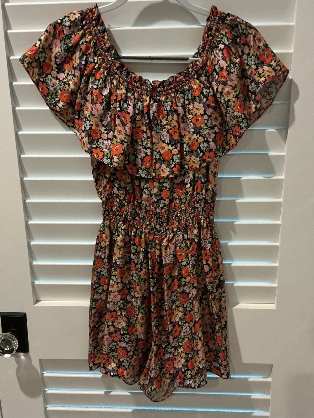 Rebecca Taylor size 6 Floral Ruffled Off-Shoulder Romper in Coral & Black